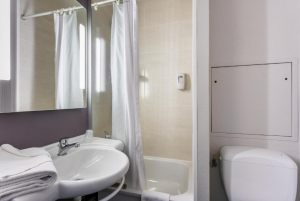 B And B Hôtel Béziers